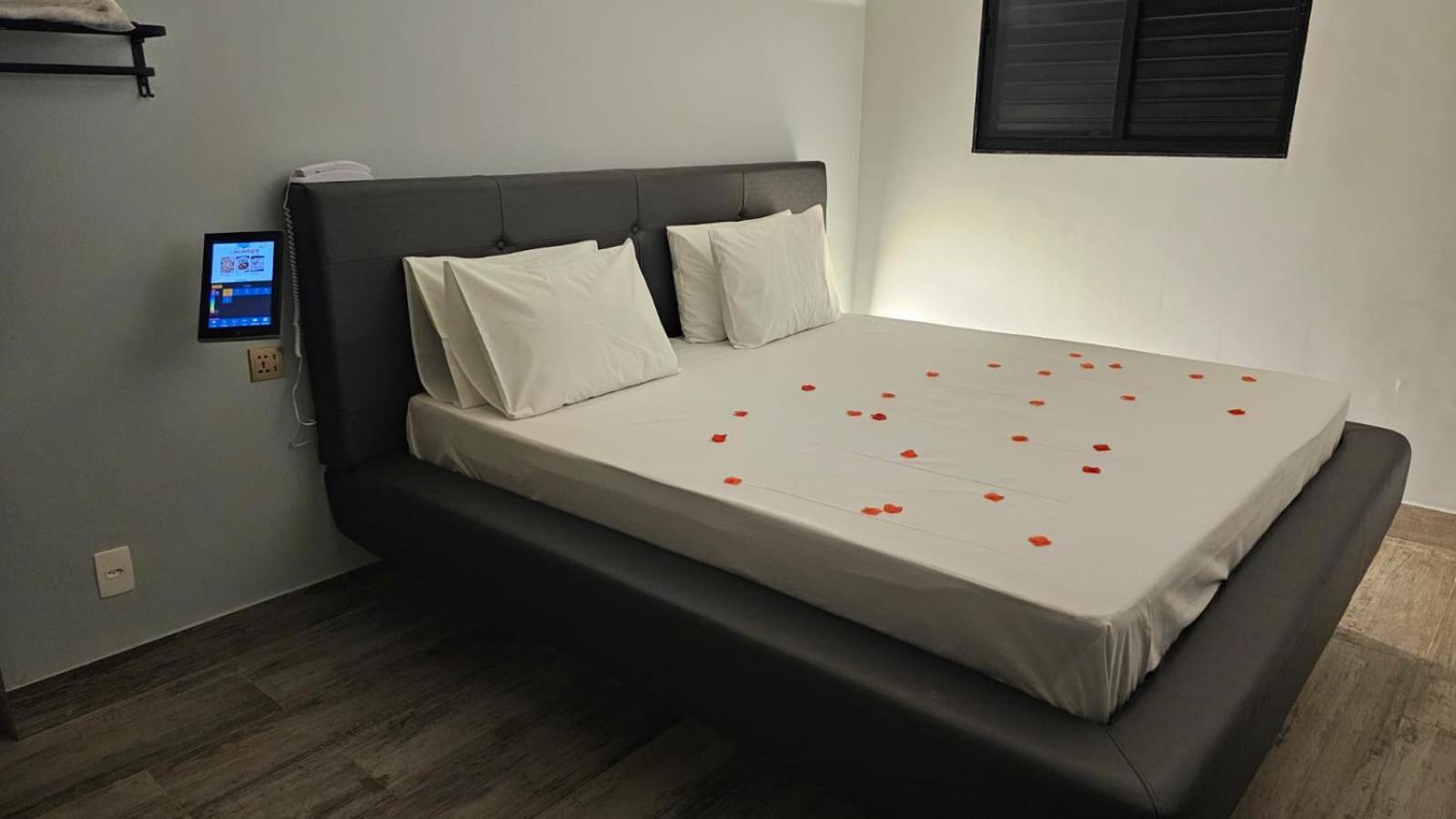A2 Suites - Hotel E Motel Núcleo Bandeirante Εξωτερικό φωτογραφία